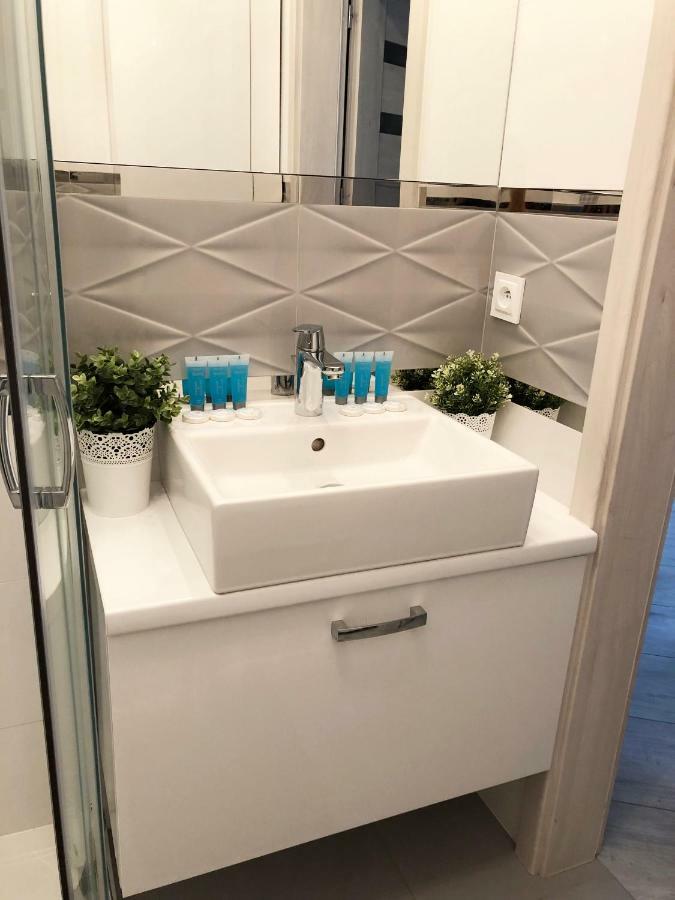 Ozarowska 77 - 1Br By Homeprime Warszawa Eksteriør bilde